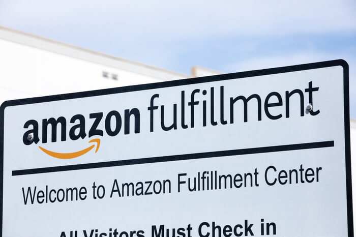 Amazon Fulfilment Center Schild