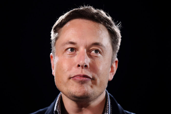 Tesla-Chef Elon Musk gewinnt gegen Jeff Bezos