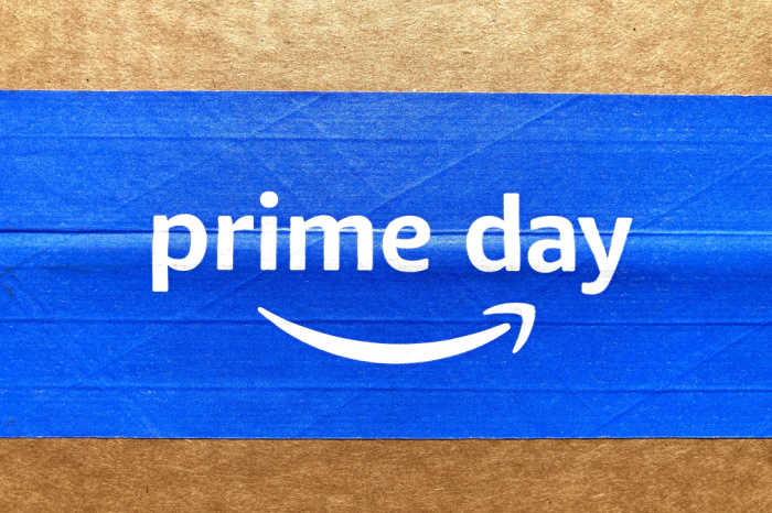 Prime Day Klebeband auf Paket